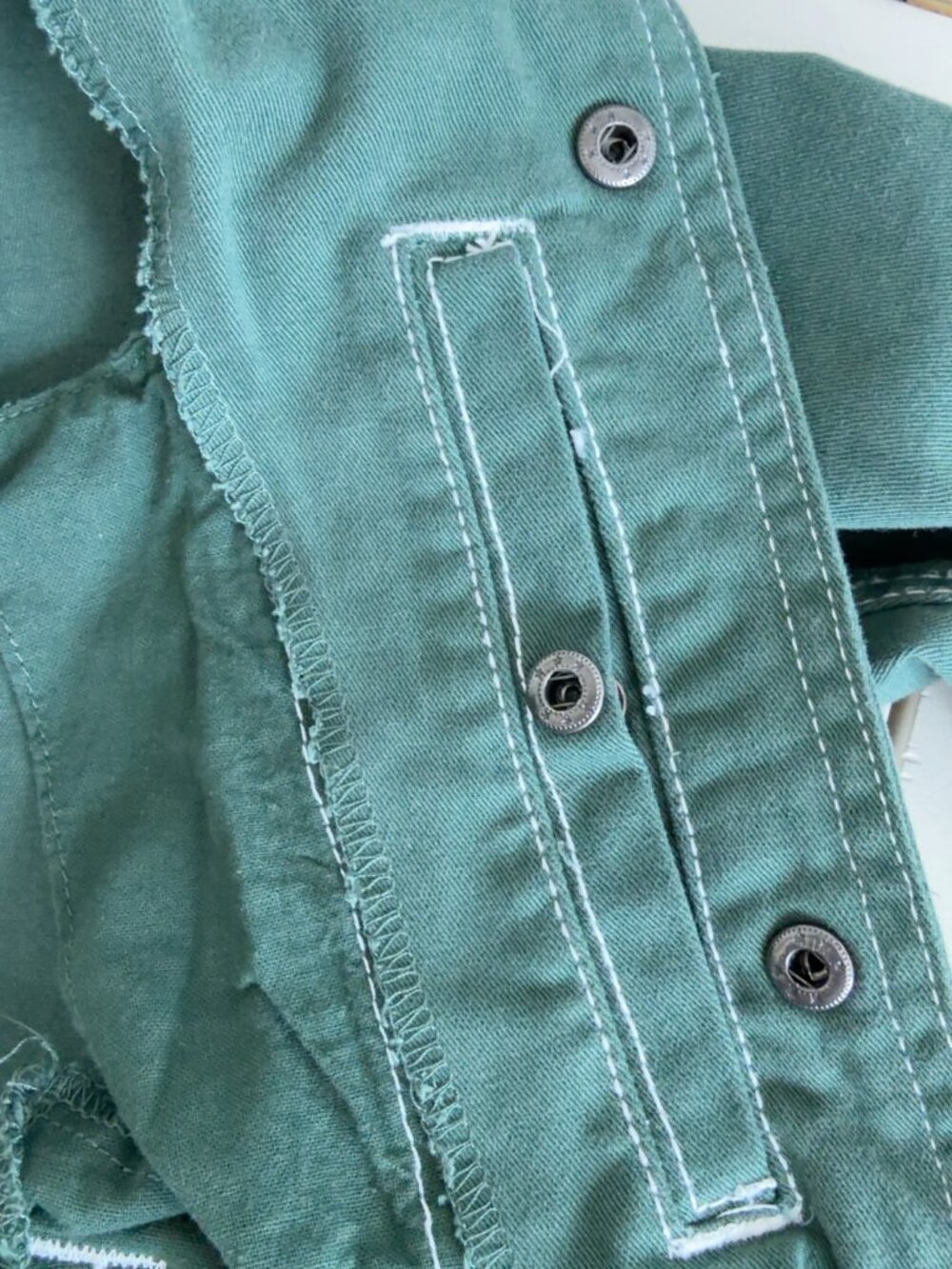 Native Youth Green Contrast Stitch Coach Jacket — Size L - Picture 10 of 10